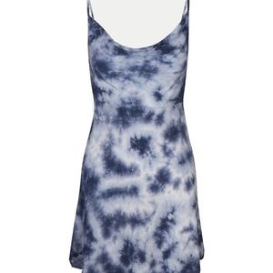 Realisation Par montague dress